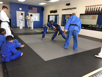 Nov_19_22_Judo_students